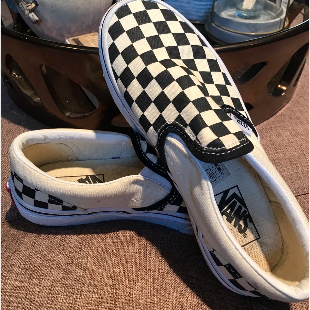 Classic black white checkered VANS. US KIDS 1.5 excellent condition